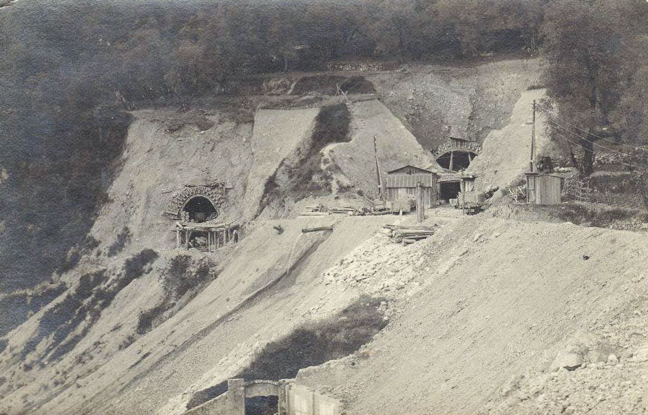 Ligne Maginot - CARANCA NORD (TUNNEL DE) - (Blockhaus pour arme infanterie) - Le tunnel en construction en 1916, entrée nord coté  Breil
