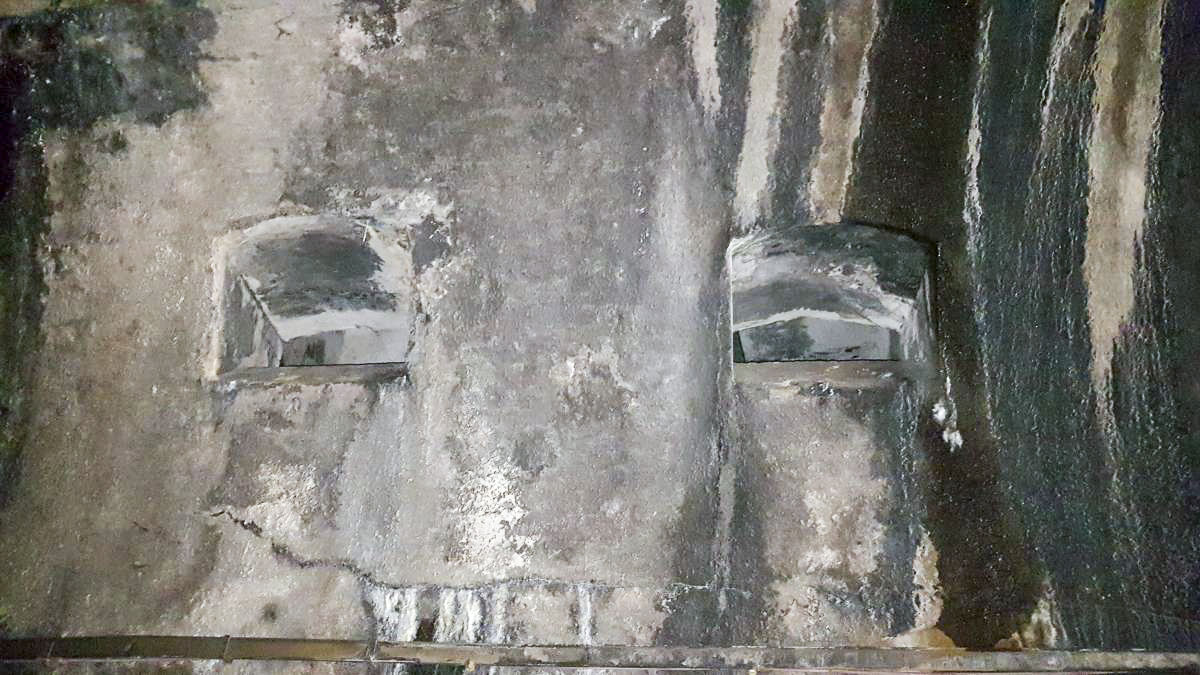 Ligne Maginot - CARANCA NORD (TUNNEL DE) - (Blockhaus pour arme infanterie) - Les créneaux dans le tunnel

