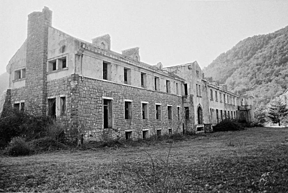 Ligne Maginot - COL DE BROUIS - (Casernement) - 