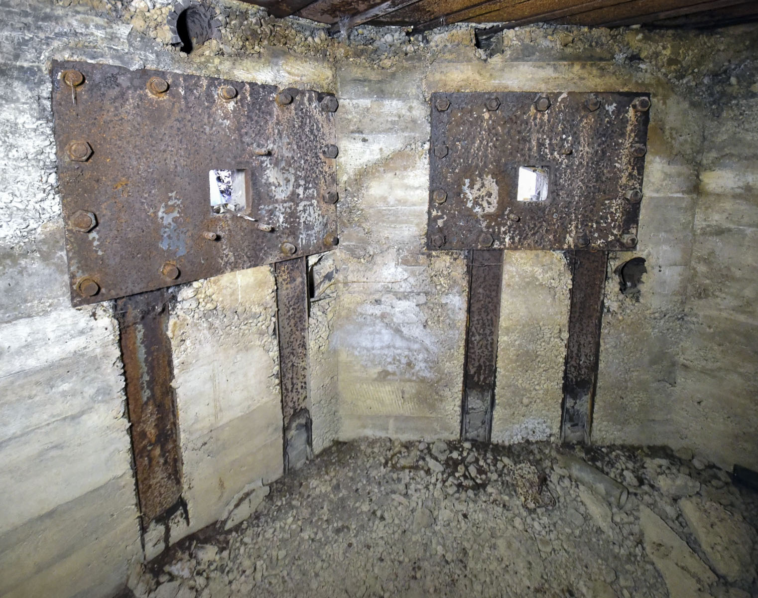 Ligne Maginot - 18 - PONT DE GERSTHEIM - (Blockhaus pour arme infanterie) - 