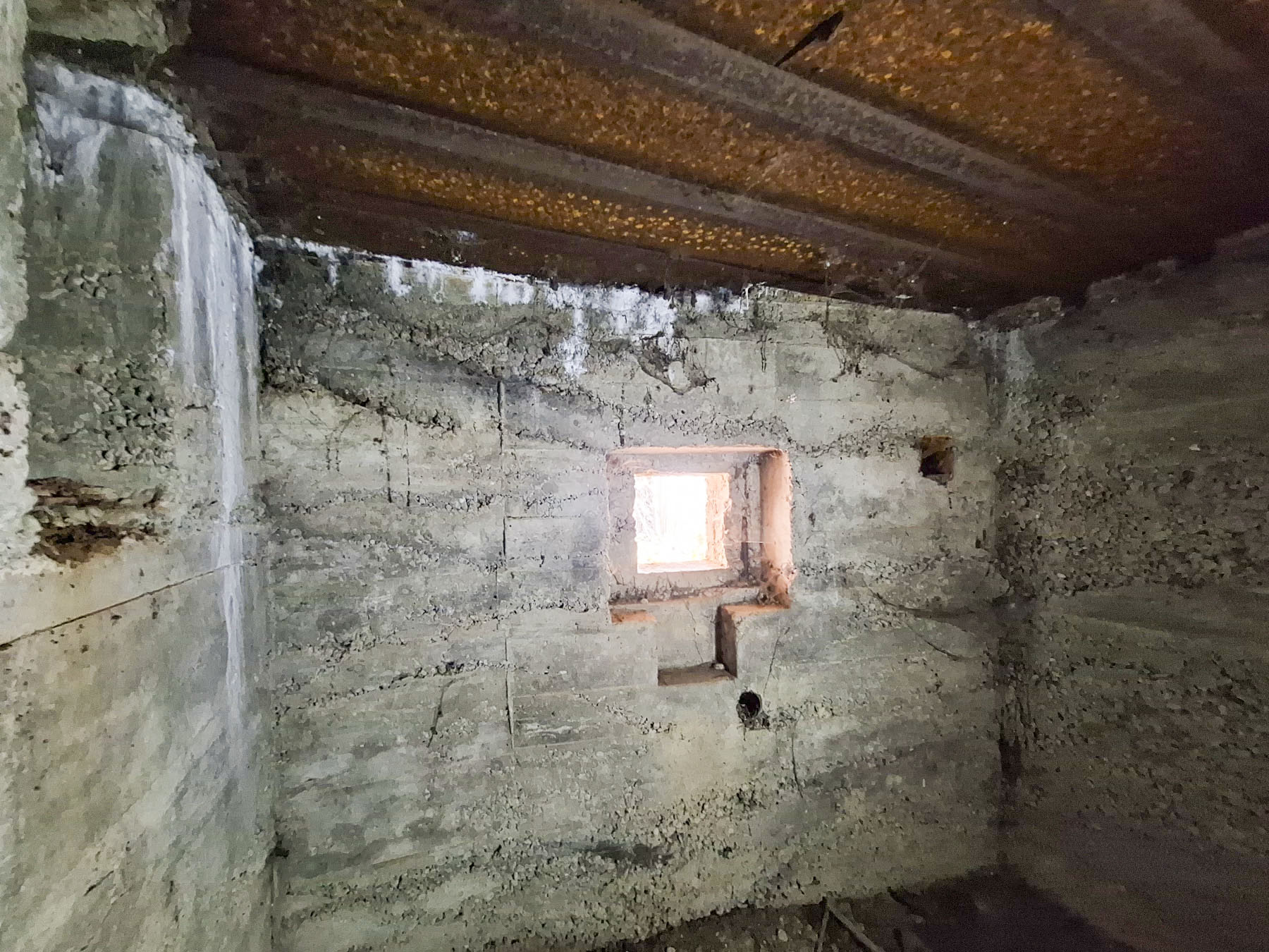 Ligne Maginot - 13 - UNTERRIETH 1 - (Casemate d'infanterie - Simple) - Chambre de tir pour FM 