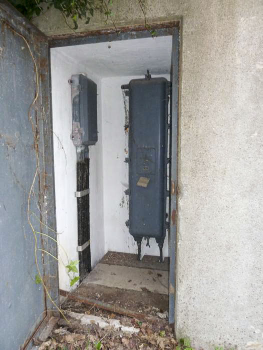 Ligne Maginot - COL DE GUERRE - LSGD - (Chambre de coupure) - L'intérieur
Porte de gauche