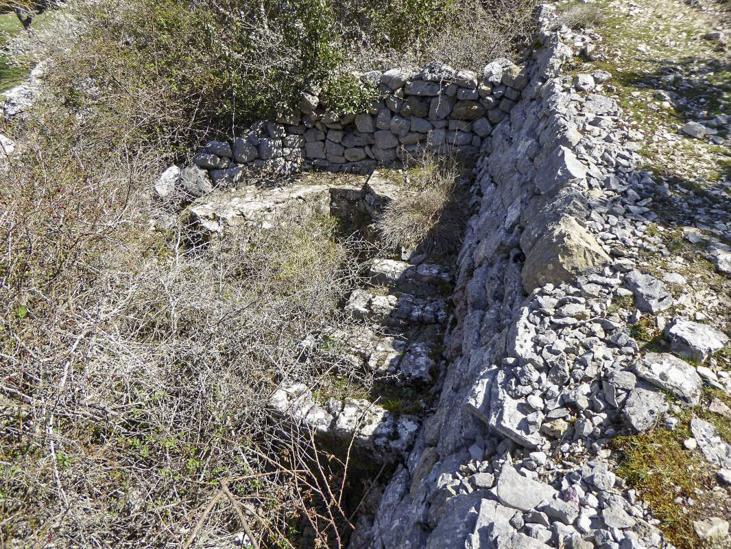 Ligne Maginot - COL DE VERROUX - (Casernement) - Latrines