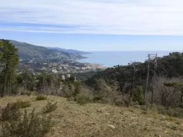 Ligne Maginot - LA COUPIERE NORD - (Position d'artillerie préparée) - Vue sur Menton
