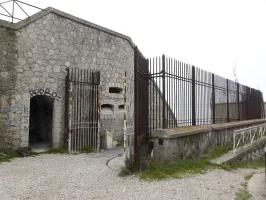 Ligne Maginot - MONT CHAUVE D'ASPREMONT - (Central téléphonique isolé) - 