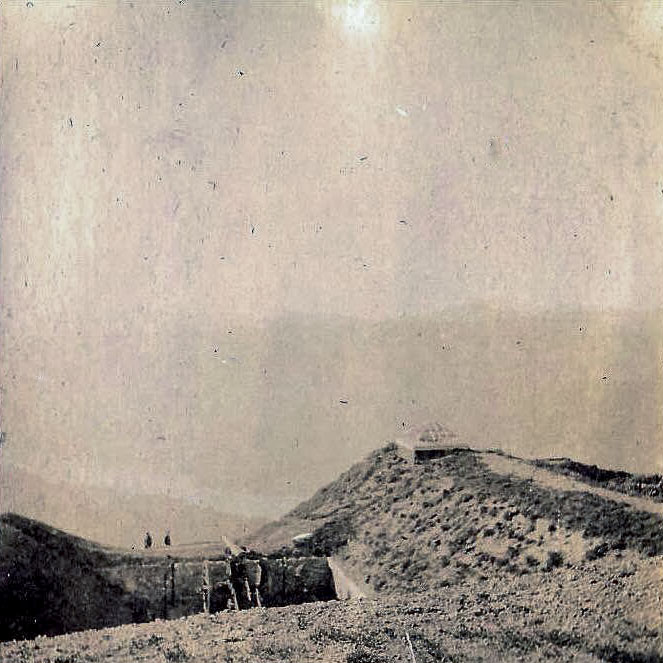 Ligne Maginot - MONT CHAUVE D'ASPREMONT - (Central téléphonique isolé) - Une des batteries avec sa pièce