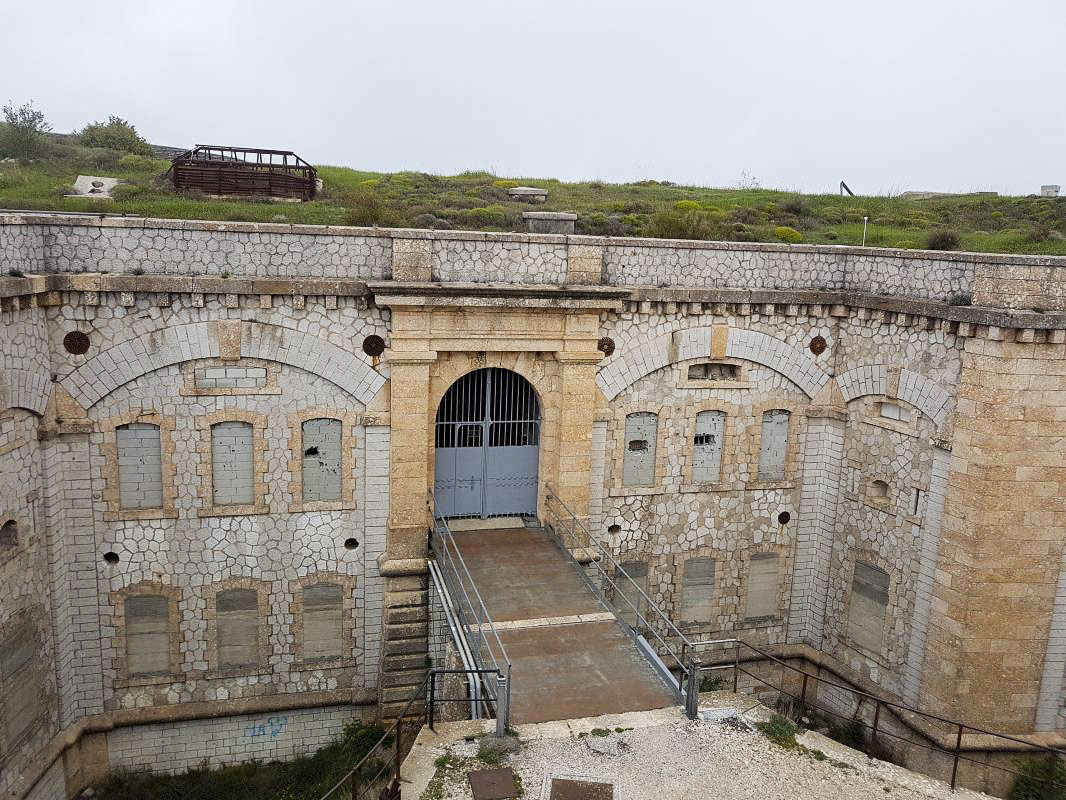 Ligne Maginot - MONT CHAUVE D'ASPREMONT - (Central téléphonique isolé) - 