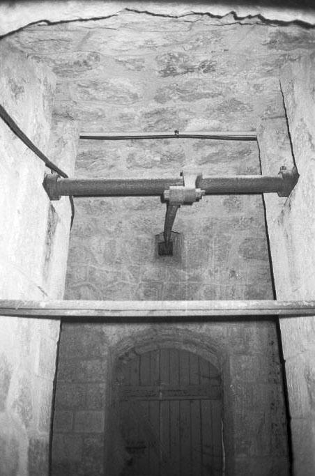 Ligne Maginot - MONT CHAUVE D'ASPREMONT - (Central téléphonique isolé) - Dispositif du pont-levis
