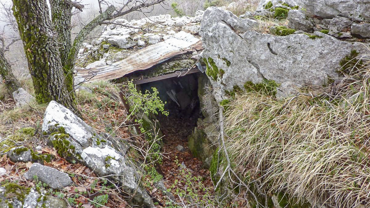 Ligne Maginot - PIC DE GARUCHE - (Blockhaus pour arme infanterie) - 