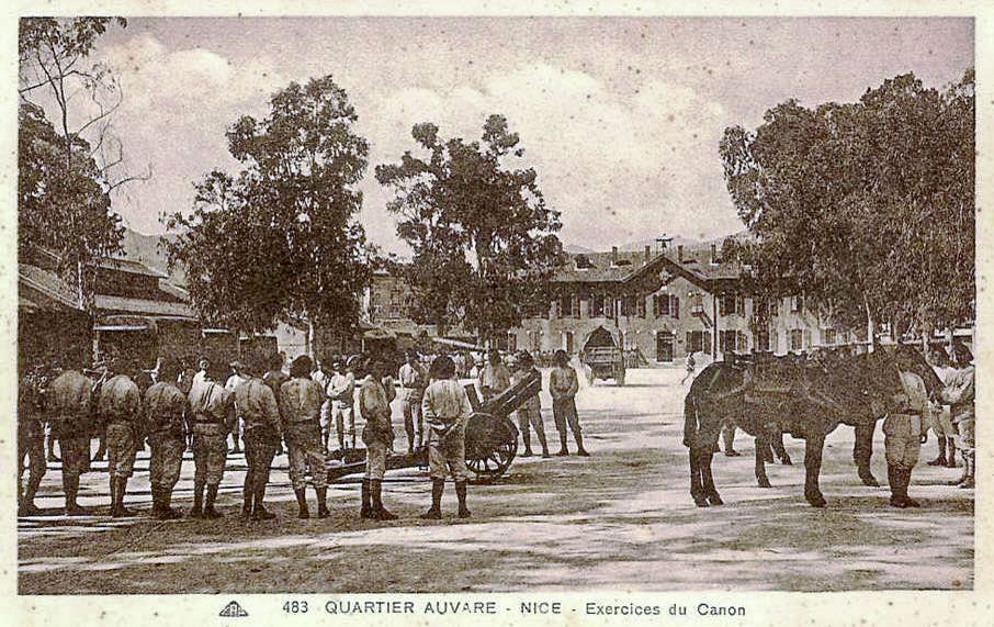 Ligne Maginot - QUARTIER AUVARE - SAINT ROCH (157° RAP) - (Casernement) - Exercices au canon 