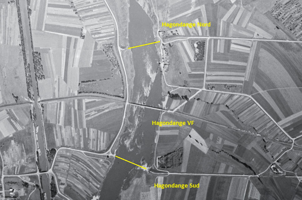 Ligne Maginot - HAGONDANGE SUD - (Infrastructure routiére) - Les ponts routiers dans l'immédiat après guerre. Ils ont été dynamités durant le conflit.
Au centre, le pont ferroviaire de la rocade militaire à voie normale Hagondange-Chailly.