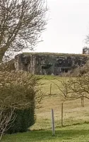 Ligne Maginot - DB47 - MB5 - ENTRE DEUX MONTS - (Blockhaus pour canon) - Le blockhaus au fond du jardin