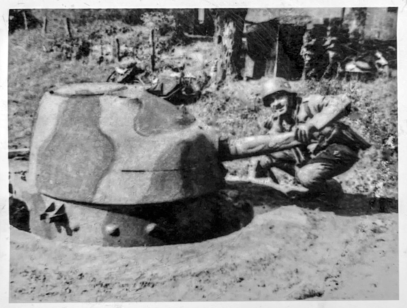 Ligne Maginot - T2 - (Cuve pour arme d'infanterie) - Photo de la tourelle démontable
(à confirmer)