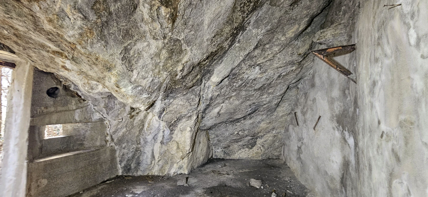 Ligne Maginot - VALABRES - (Abri) - 


