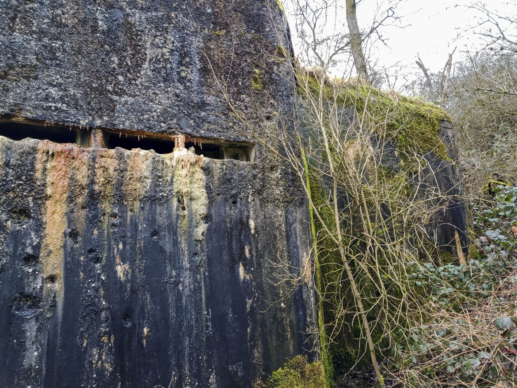Ligne Maginot - MY3 - (Blockhaus lourd type STG / STG-FCR - Simple) - La fente d'observation