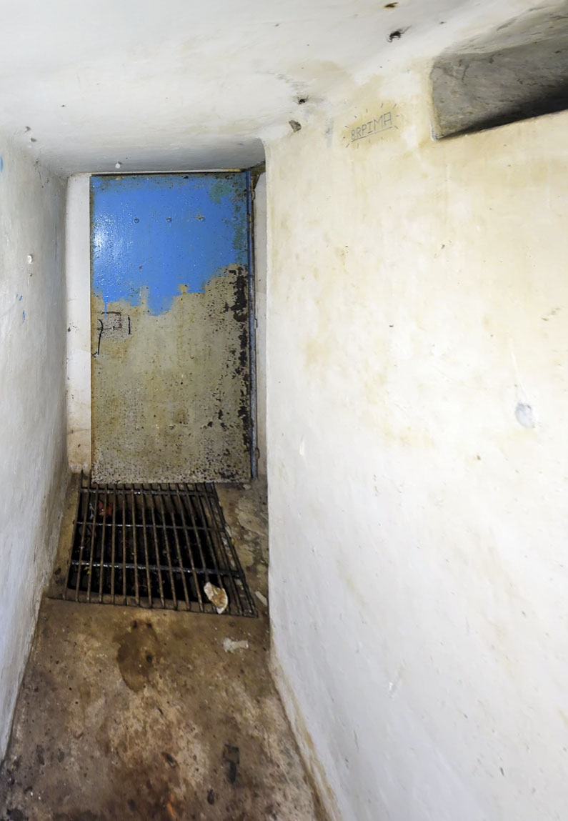 Ligne Maginot - GR1 - (Chambre de coupure) - Porte intérieure de la chambre