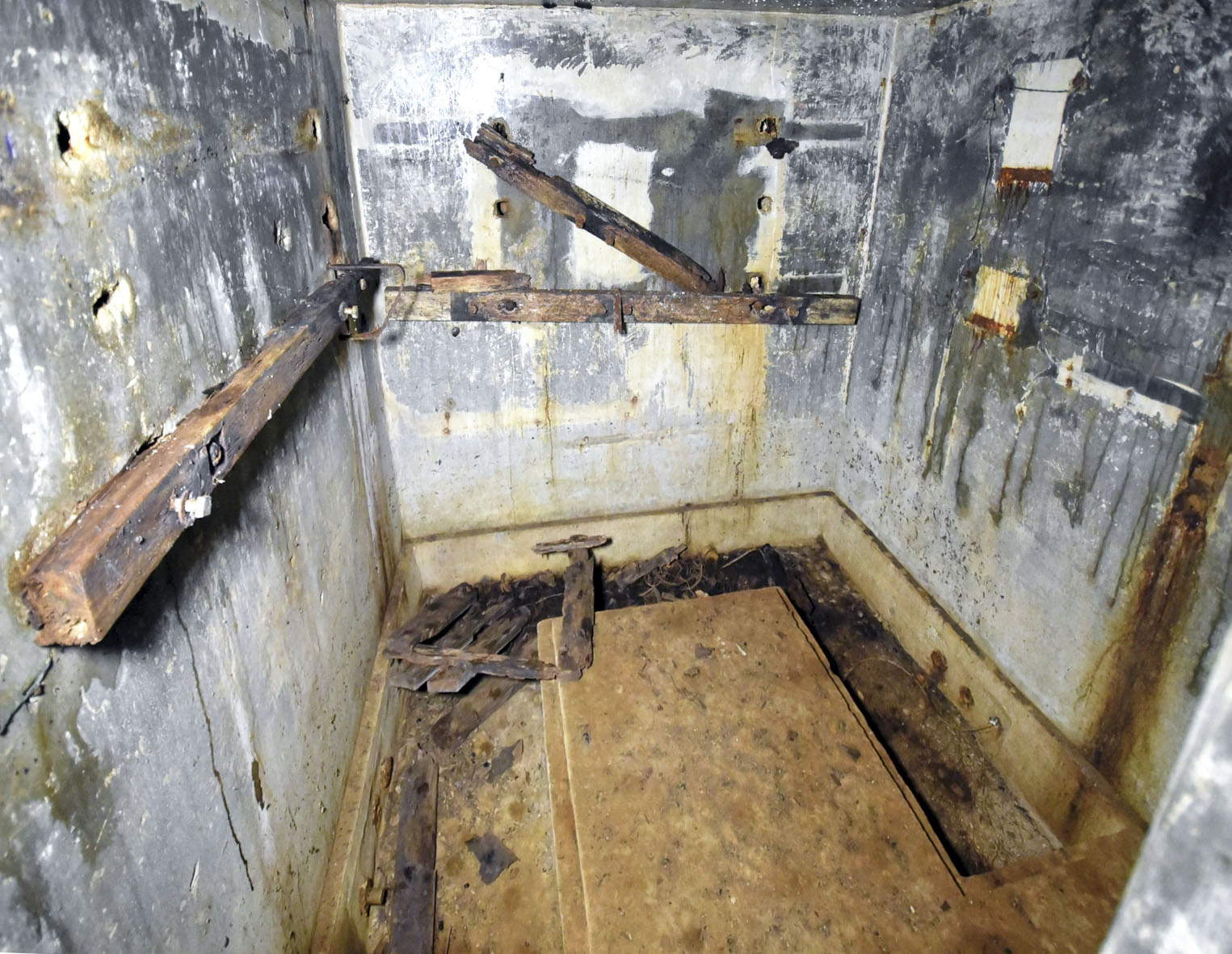Ligne Maginot - D - (Chambre de coupure) - L'intérieur