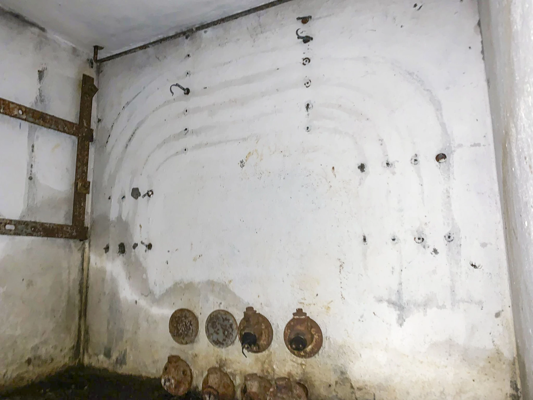 Ligne Maginot - 5 - (Chambre de coupure) - 