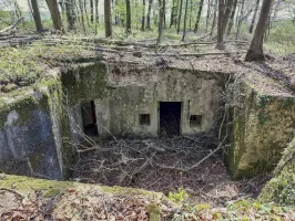 Ligne Maginot - SCHIDELBERG (QUARTIER TéTERCHEN - II/161° RIF) - (PC de Quartier) - Abri tôle métro et entrée droite du PC