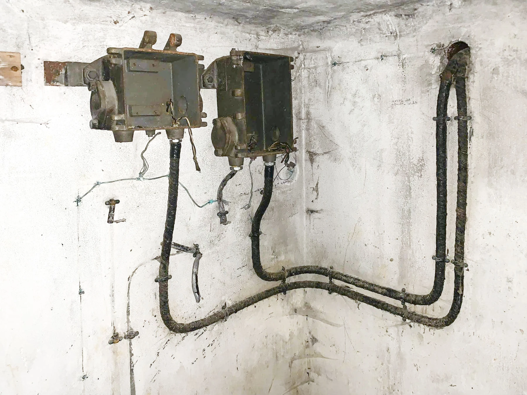 Ligne Maginot - 71T - (Chambre de coupure) - 