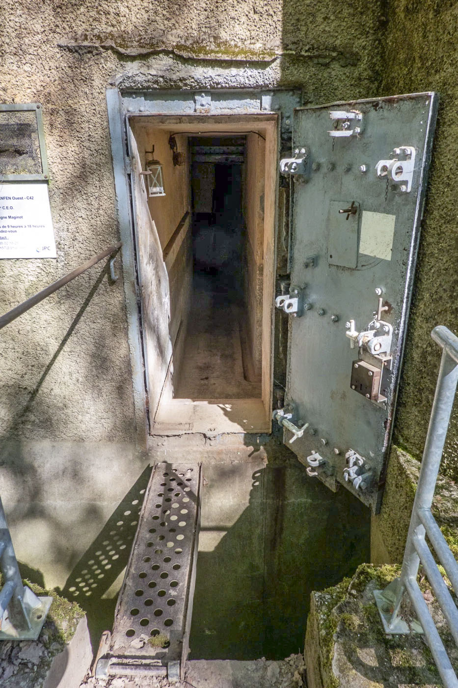 Ligne Maginot - BOIS DE KANFEN OUEST - C42 - (Casemate d'infanterie - Simple) - Entrée de la casemate