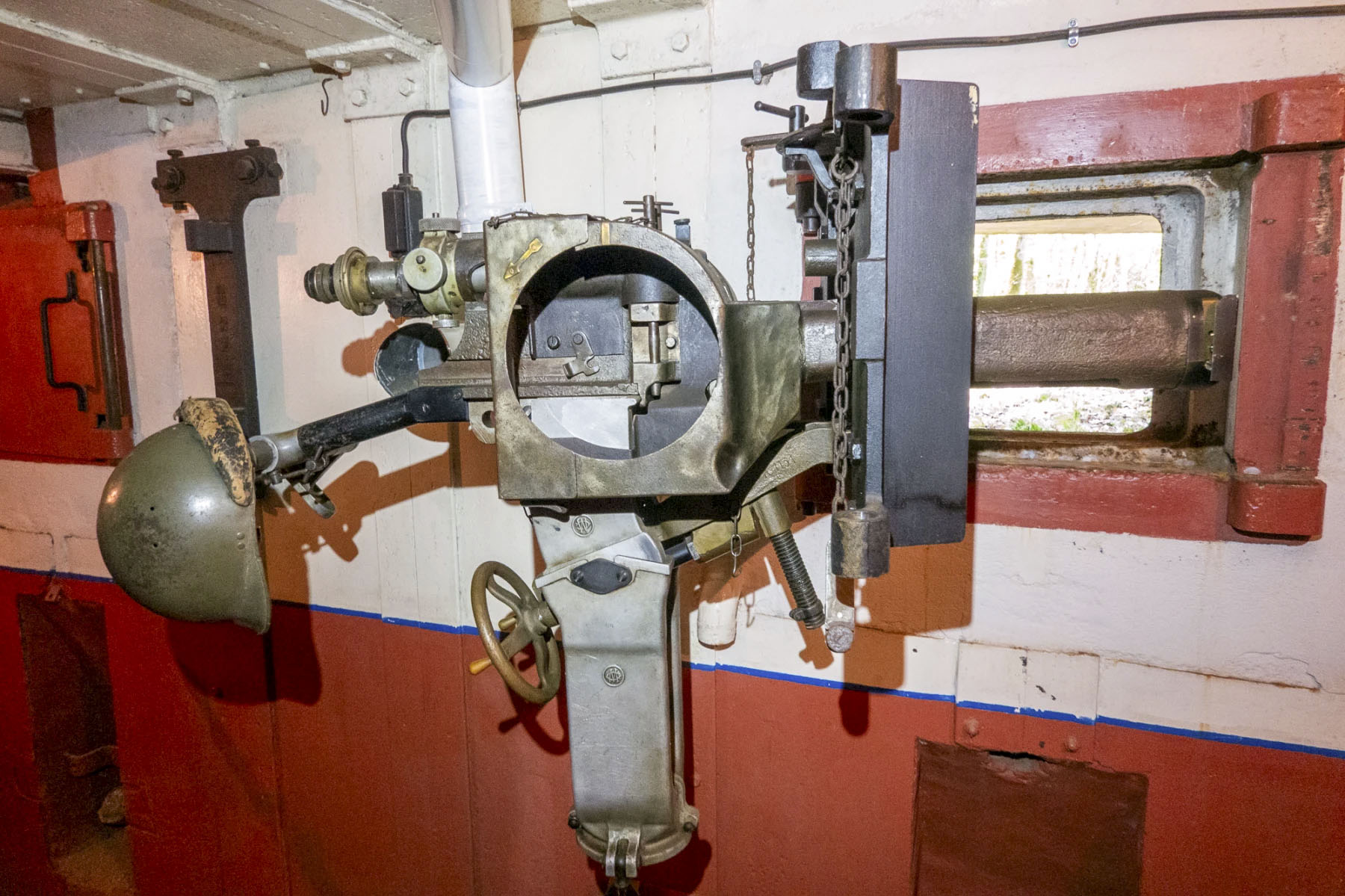 Ligne Maginot - BOIS DE KANFEN OUEST - C42 - (Casemate d'infanterie - Simple) - Jumelage dans la chambre de tir